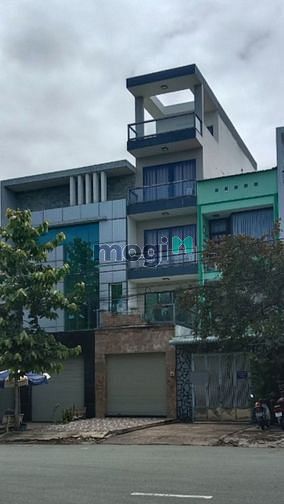 Hình ảnh Nhà MT 4,5 tấm 4*25 tên lửa gần st