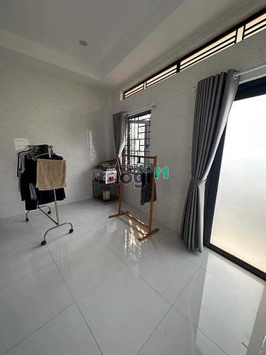 Hình ảnh Bán nhà Dương Bá Trạc giáp TRUNG SƠN.
