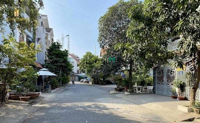 Hình ảnh Siêu phẩm đất 90m2 KDC Sông Giồng quận 2 giá 1tỷ850, sẵn GPXD sổ riêng