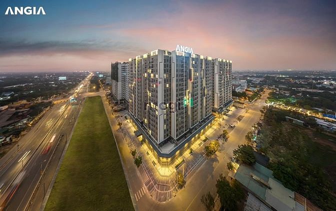 Hình ảnh Cho Thuê West Gate 2PN 2WC - Máy Lạnh- Tủ Lạnh- Bao Phí QL - Chỉ 6,5TR