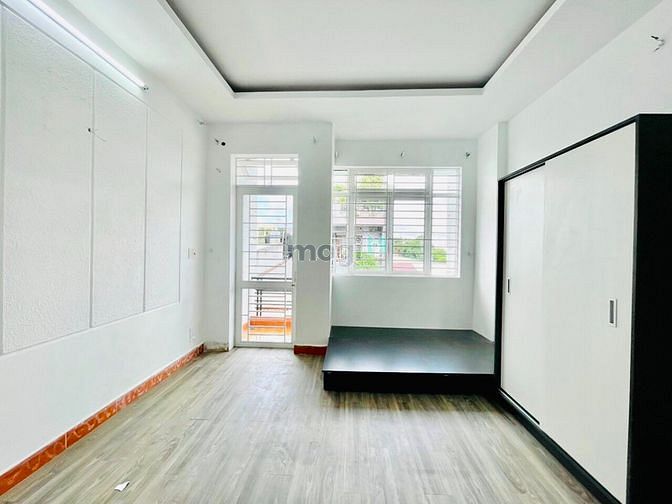 Hình ảnh Mb6623 nạp rút nhanh chóng ban công mới xây gần CV phần mềm Quang Trung