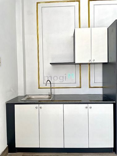 Hình ảnh Mb6623 nạp rút nhanh chóng ban công mới xây gần CV phần mềm Quang Trung