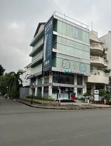 Hình ảnh Cho thuê căn phố góc 2 mặt tiền Phạm Thái Bường- PMH- Q7