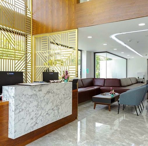 Hình ảnh Cho thuê căn phố góc 2 mặt tiền Phạm Thái Bường- PMH- Q7