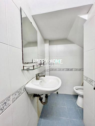 Hình ảnh Mb6623 nạp rút nhanh chóng full nội thất cửa sổ ban công Trần Quang Diệu Quận 3