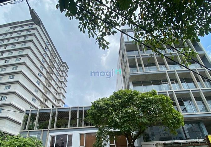 Hình ảnh Cho thuê tòa nhà 30X20 - DTSD 3100m2 đường Nguyên Hồng, P.1, Gò Vấp
