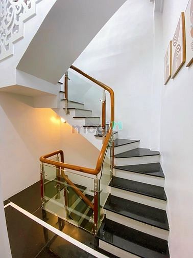 Hình ảnh Nhà 4 Tầng siêu đẹp TT Đống Đa