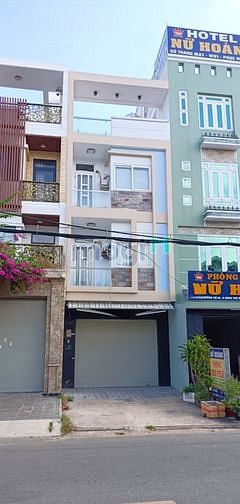 Hình ảnh Nhà MT 1trệt+2 lầu +1 st khu tên lửa