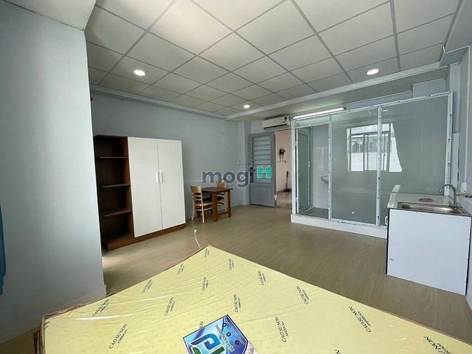 Hình ảnh Studio full nội thất - ban công- cửa sổ gió trời