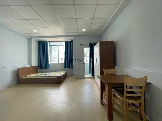 Hình ảnh Studio full nội thất - ban công- cửa sổ gió trời
