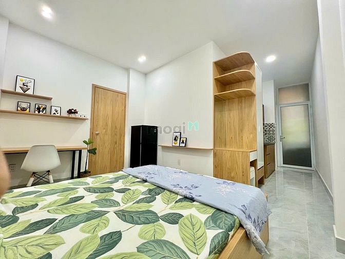 Hình ảnh CHDV Full nội thất ngay Thân Nhân Trung, đối diện Etown Cộng Hòa