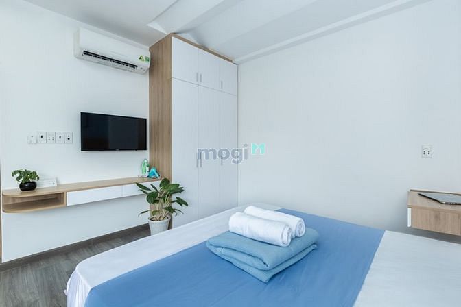 Hình ảnh CHDV Bến Nghé Quận 1 full nội thất cửa sổ lớn