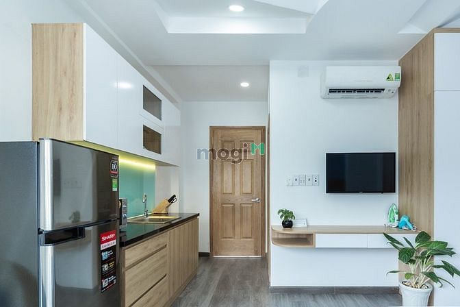 Hình ảnh CHDV Bến Nghé Quận 1 full nội thất cửa sổ lớn