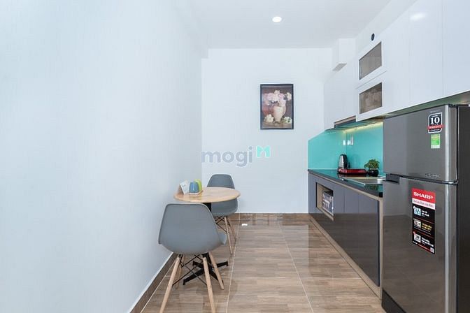 Hình ảnh CHDV Bến Nghé Quận 1 full nội thất cửa sổ lớn