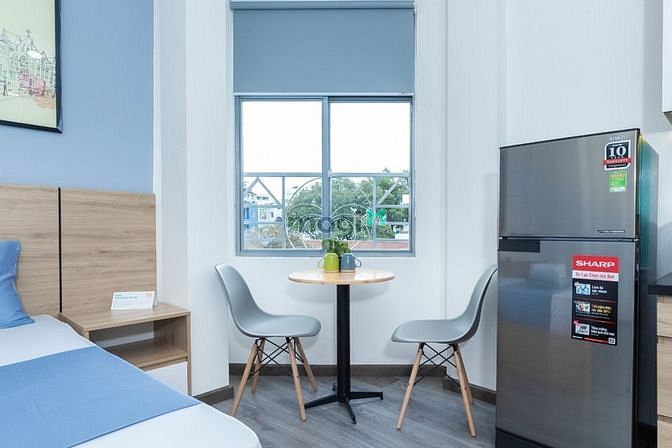Hình ảnh CHDV Bến Nghé Quận 1 full nội thất cửa sổ lớn