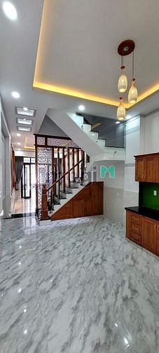 Hình ảnh Vị trí thuận lợi CMT8 Q3 49m2 giá 1 tỷ 940