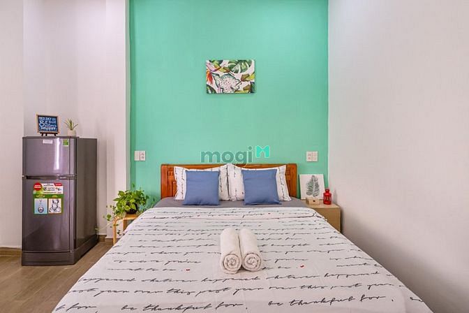 Hình ảnh CHDV Bến Nghé Quận 1 full nội thất cửa sổ lớn