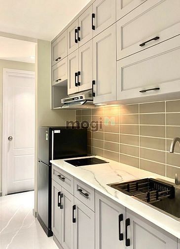 Hình ảnh CHDV Cô Giang Quận 1 full nội thất ban công