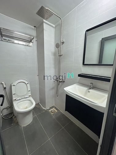 Hình ảnh Phòng có Gác_Giá RẺ_Gần sân Golf Tân Sơn Nhất