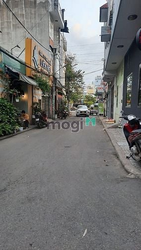 Hình ảnh 11 Tỷ - Nhà Phan Văn Trị - Hẻm Nhựa 6m - Cách Phạm Văn Đồng 30m