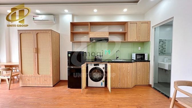 Hình ảnh CHDV Cô Giang Quận 1 full nội thất ban công