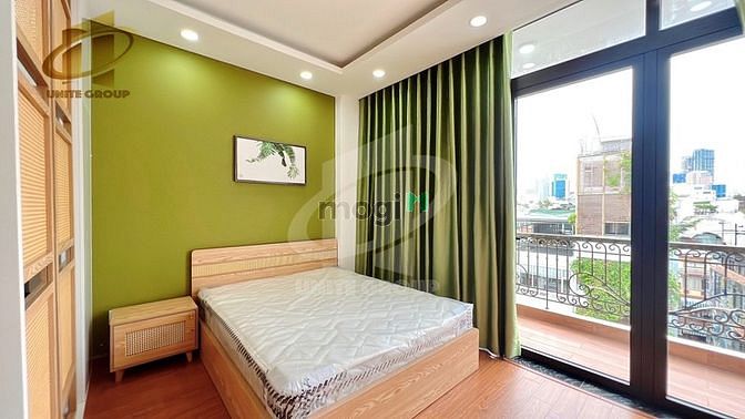 Hình ảnh CHDV Cô Giang Quận 1 full nội thất ban công