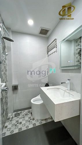 Hình ảnh CHDV Cô Giang Quận 1 full nội thất ban công