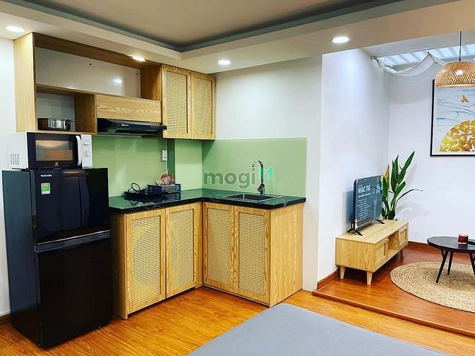 Hình ảnh CHDV Cô Giang Quận 1 full nội thất ban công