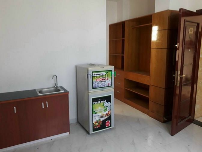 Hình ảnh Phong trọ cap câp thang máy, máy lạnh,tủ đồ nước nóng