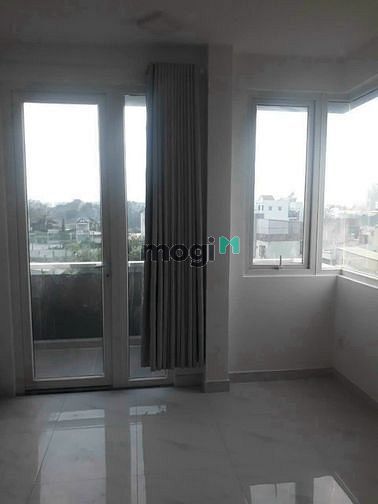 Hình ảnh Phong trọ cap câp thang máy, máy lạnh,tủ đồ nước nóng