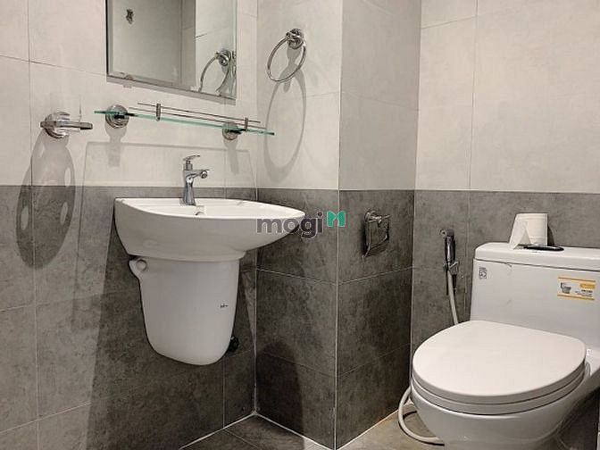 Hình ảnh CHDV Quận 1 Cô Giang full nội thất ban công