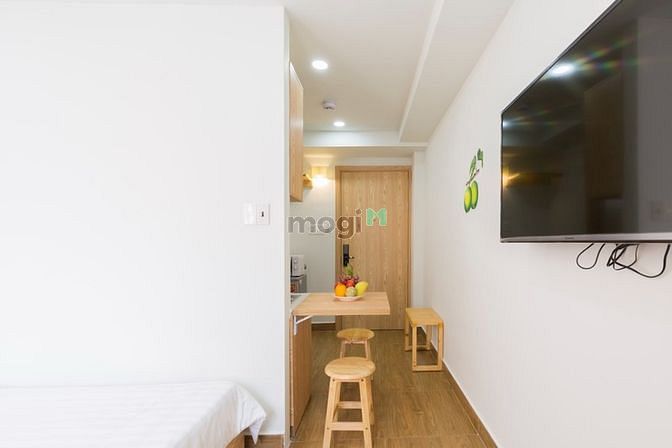 Hình ảnh CHDV Bến Nghé Quận 1 full nội thất cửa sổ