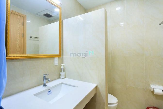 Hình ảnh CHDV Bến Nghé Quận 1 full nội thất cửa sổ