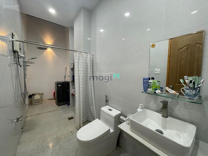 Hình ảnh Biệt thự tứ lập 212m2 nhà đẹp có phòng riêng tầng trệt giá tốt - Toan