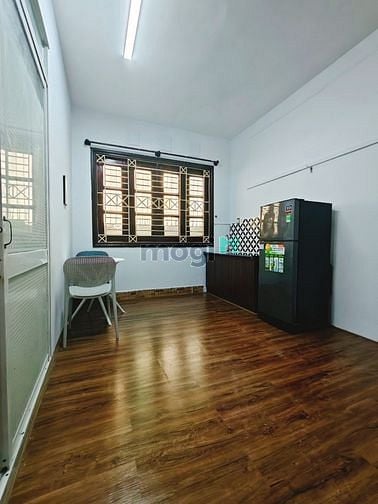 Hình ảnh Studio; 1PN cửa sổ rộng thoáng; ĐH Luật | Nguyễn Tất Thành