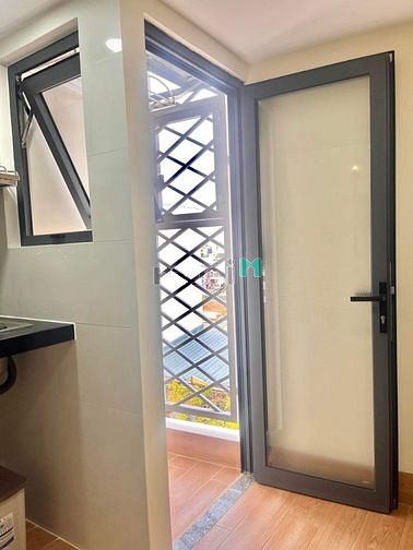Hình ảnh CHDV Duplex Quận 10 full nội thất ban công