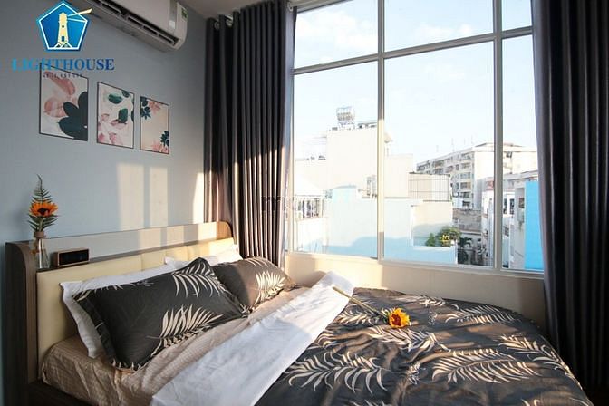 Hình ảnh Cho Thuê Studio Ngay Phan Xích Long giao Phan Đăng Lưu ban công cửa sổ