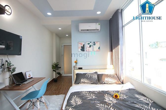 Hình ảnh Cho Thuê Studio Ngay Phan Xích Long giao Phan Đăng Lưu ban công cửa sổ