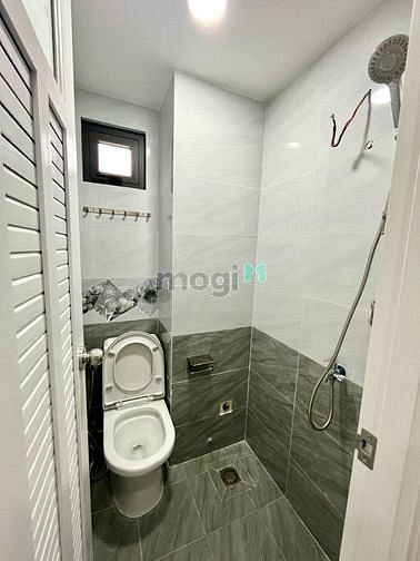 Hình ảnh Mb6623 nạp rút nhanh chóng full nội thất ban công cửa sổ Cách Mạng Tháng 8 Quận 10