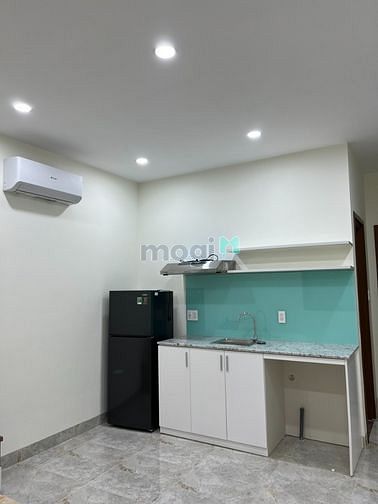 Hình ảnh CHDV full nội thất, có máy giặt riêng, sân, giếng trời, thang máy