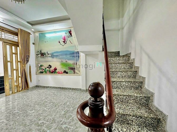 Hình ảnh Nhà mặt rạch gần chợ Thạnh Xuân quận 12