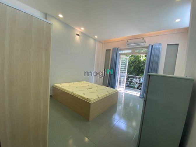 Hình ảnh CHDV Quận 4 full nội thất ban công cửa sổ