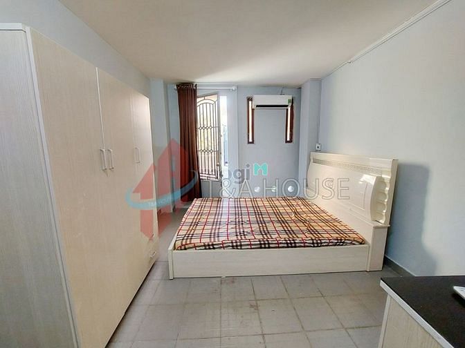 Hình ảnh CHDV Quận 4 full nội thất ban công cửa sổ