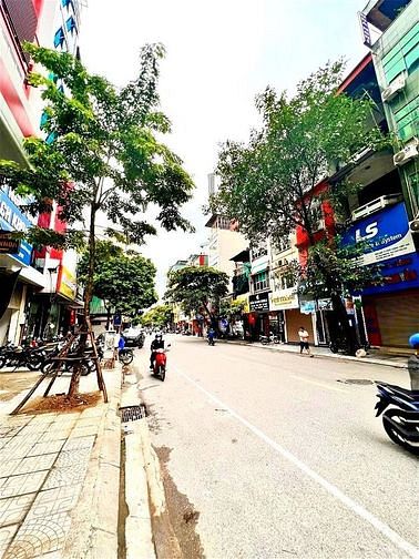 Hình ảnh Bán đất 1 Mặt phố Trường 1 mặt ngõ 50m2 mt 4.3m nhỉnh 11 tỷ(HOT)