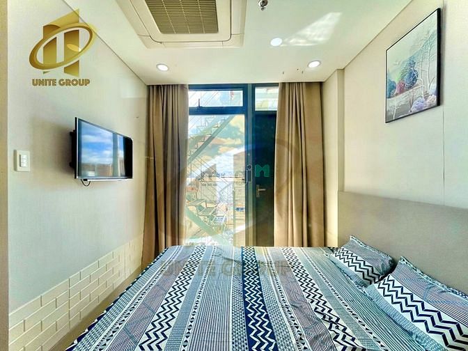 Hình ảnh CHDV rộng 40m2 full nt sát cầu ông lãnh ngay trung tâm quận 1
