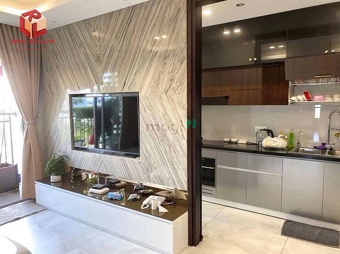 Hình ảnh Đại Hạ Giá “Đại Lộ Mặt Trời” chỉ 21 Triệu