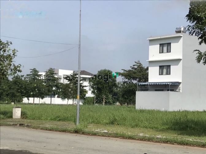 Hình ảnh Kẹt tiền bán đất KDC An Thiên Lý 80m2 giá 1tỷ850 sổ riêng sẵn GPXD