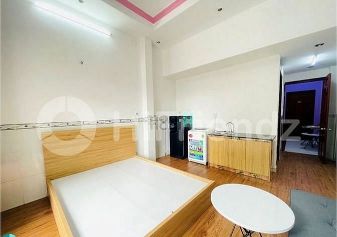 Hình ảnh Phòng mặt tiền Cao Thắng - Đi bộ 2 phút Huflit