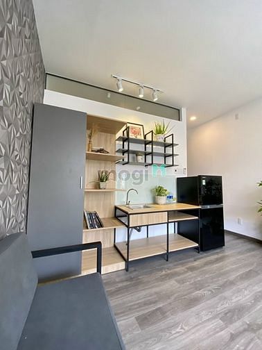 Hình ảnh Phòng studio full nội thất, ban công, máy giặt riêng, gần Phan Đăng Lu