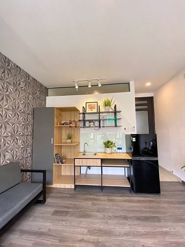 Hình ảnh Phòng studio full nội thất, ban công, máy giặt riêng, gần Phan Đăng Lu